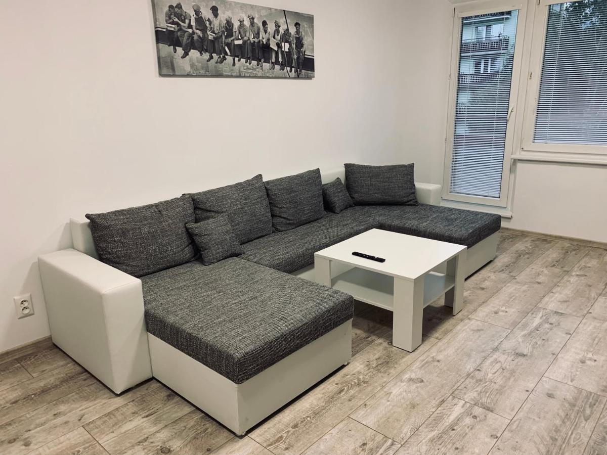 Cajkovskeho 13 Apartment Мартин Екстериор снимка